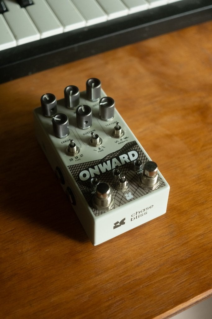 Pedale d'effet Chase Bliss Onward, Musique & Instruments, Effets, Enlèvement ou Envoi, Comme neuf, Autres types