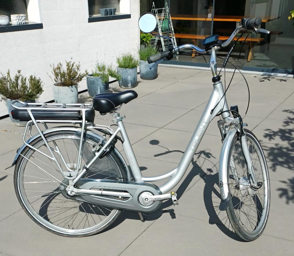 Elektrische fiets, Vélos & Vélomoteurs, 47 à 51 cm, Enlèvement, Comme neuf, Moins de 30 km par batterie