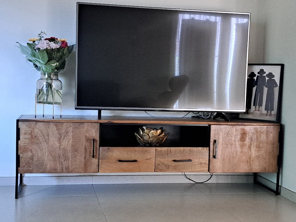 Tv meubel industrieel, Huis en Inrichting, Kasten |Televisiemeubels, Ophalen, Teakhout, 150 tot 200 cm, Zo goed als nieuw