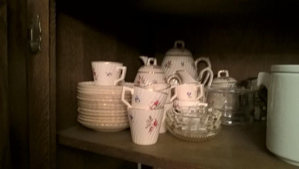 Te koop: Oud mooi koffieservies van "Petrus Regoute & co", Ophalen