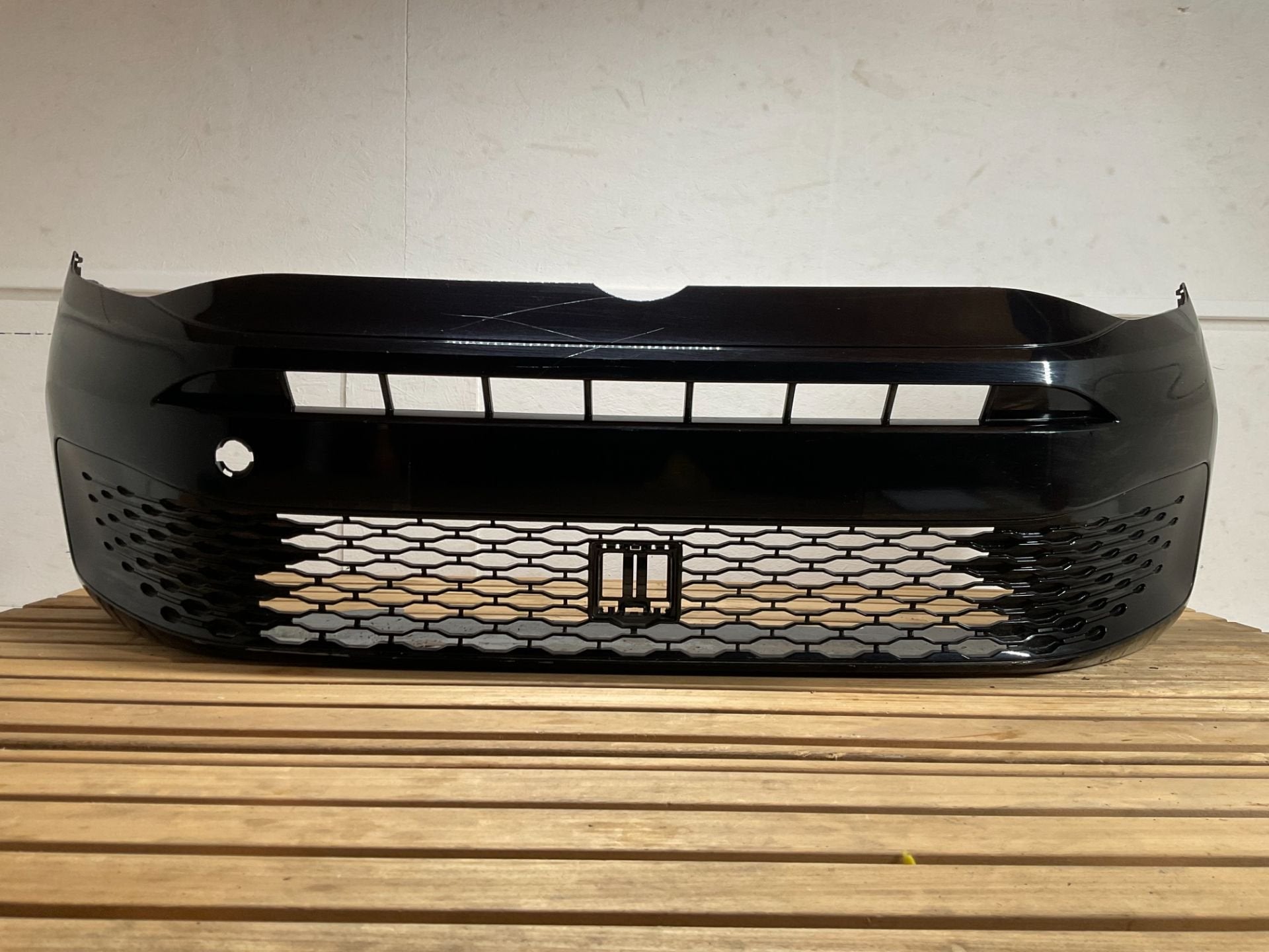 Bumper Volkswagen CADDY 2K7 2K7807221A 2021-2025 Voorbumper, Gebruikt, Volkswagen AG, Vw@volkswagen.de, Bumper