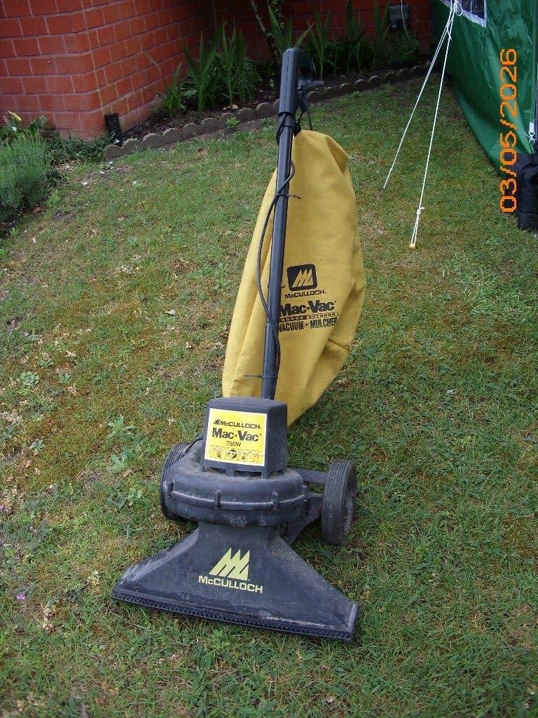 Elektrische Bladzuiger McCulloch Mac-Vac – 750W, Ophalen, Gebruikt, Met opvangzak, McCULLOCH
