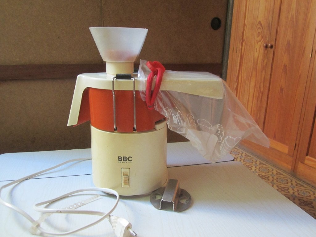 Extracteur de jus, centrifugeuse BBC, Electroménager, Enlèvement ou Envoi