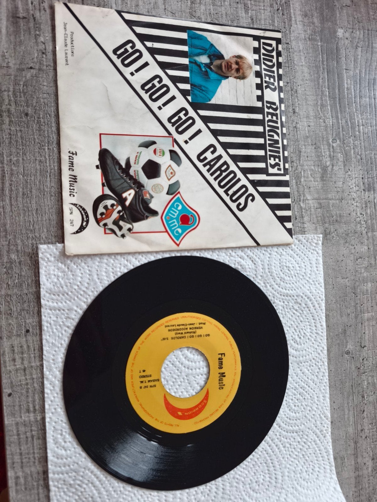 45 Tours Original – Didier Beugnies – Go! Go! Go! Carolos, CD & DVD, Enlèvement