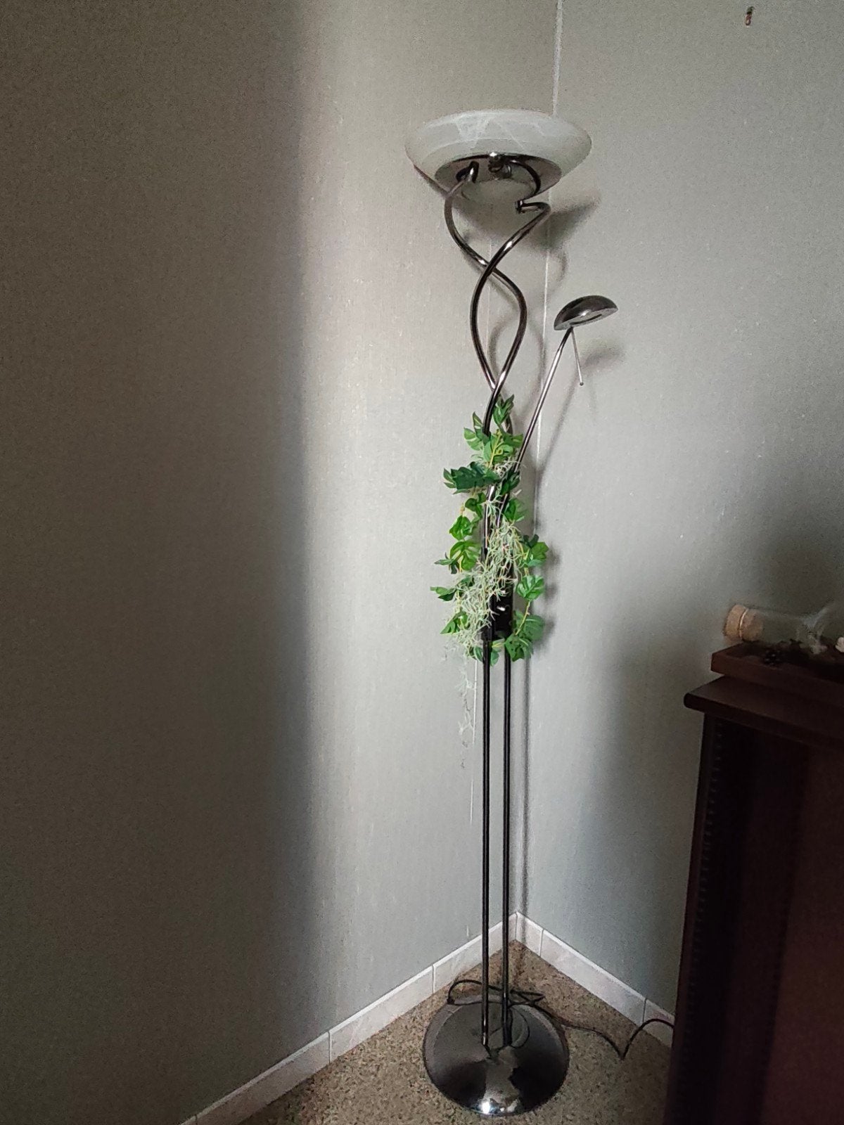 staanlamp met een leeslamp, Ophalen