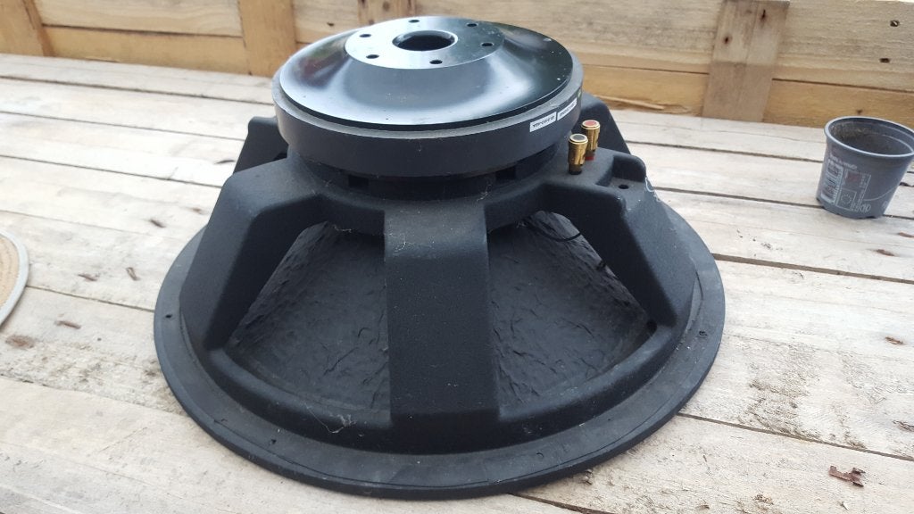 SUBWOOFER 18" FAME TIP TOP, Autres marques, Subwoofer, Comme neuf, Enlèvement