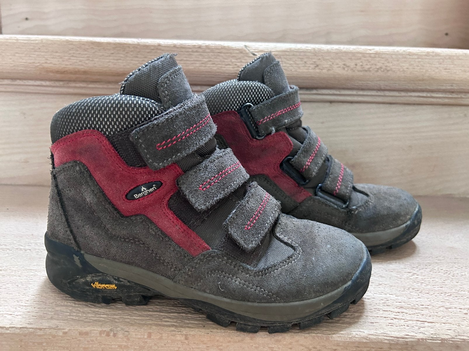 Berghen wandelschoenen, Ophalen, Gebruikt, Schoenen