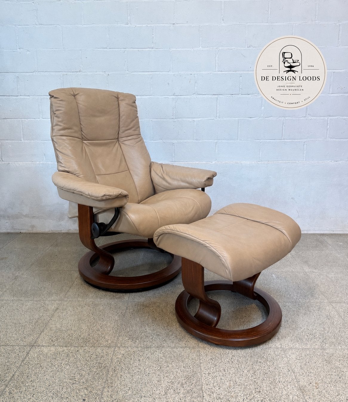 Stressless Design Fauteuil | 2x Mooie Set met Voetenbankjes, Huis en Inrichting, 75 tot 100 cm, Zo goed als nieuw, 75 tot 100 cm