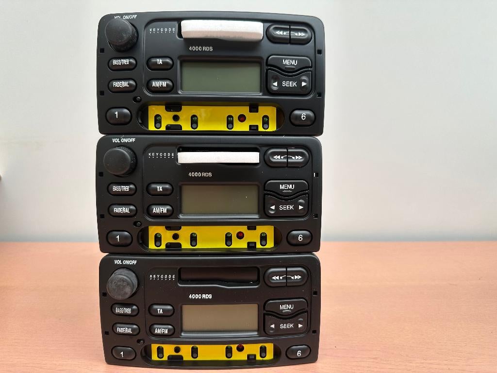 OEM Ford 4000CD RDS EON autoradio-Cassette 3 stuks, Auto diversen, Autoradio's, Nieuw, Ophalen of Verzenden