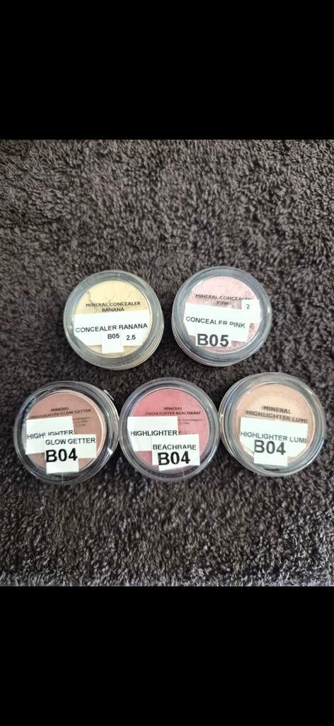 L'oye highlighters, concealer pink,concealer banana NIEUW, Enlèvement