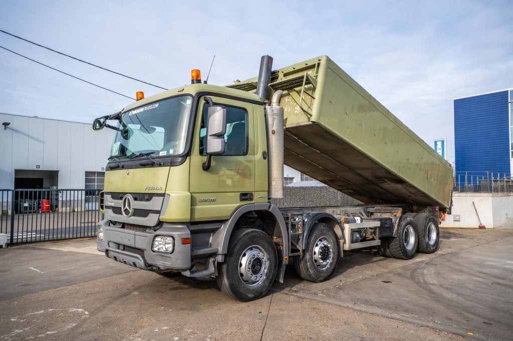 Mercedes-Benz ACTROS 3236 K - MP3 (bj 2009), Auto's, Vrachtwagens, Automaat, Euro 5, Achterwielaandrijving, Mercedes-Benz