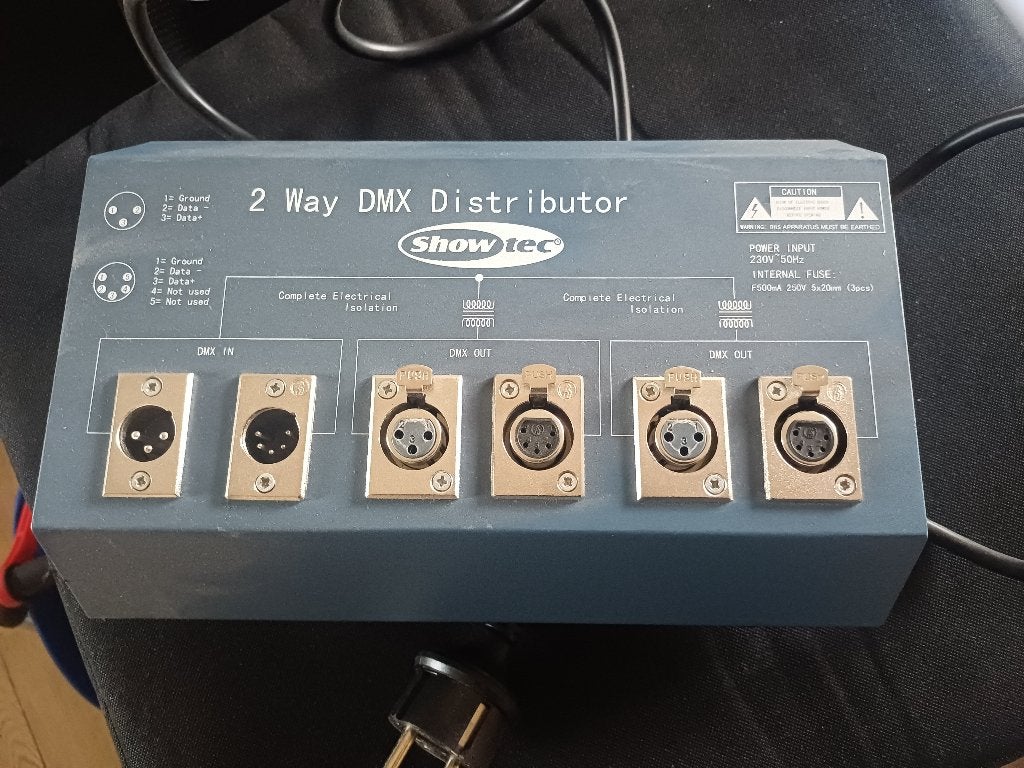 Showtec dmx booster/splitter, Enlèvement, Comme neuf, Autres types