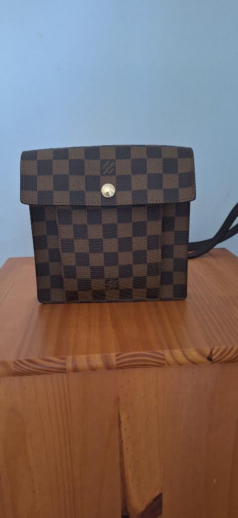 Louis Vuitton handtas, Handtassen en Accessoires, Tassen | Damestassen, Ophalen of Verzenden, Nieuw, Bruin, Handtas