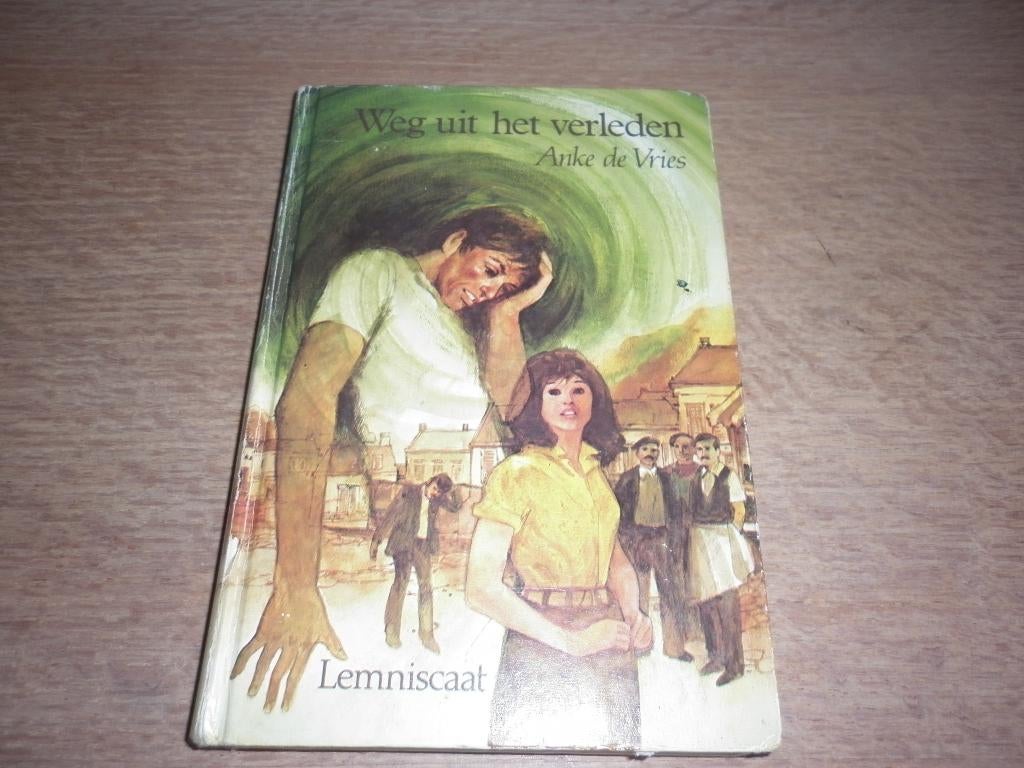 weg uit het verleden - Anke De Vries - Lemniscaat, Ophalen of Verzenden