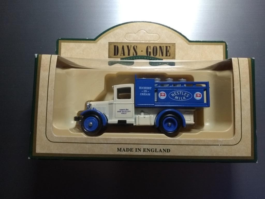 Modèle de voiture Days Gone/Lledo- 1:50 —Camion Ford Stake T, Enlèvement, Neuf, Bus ou Camion, Autres marques