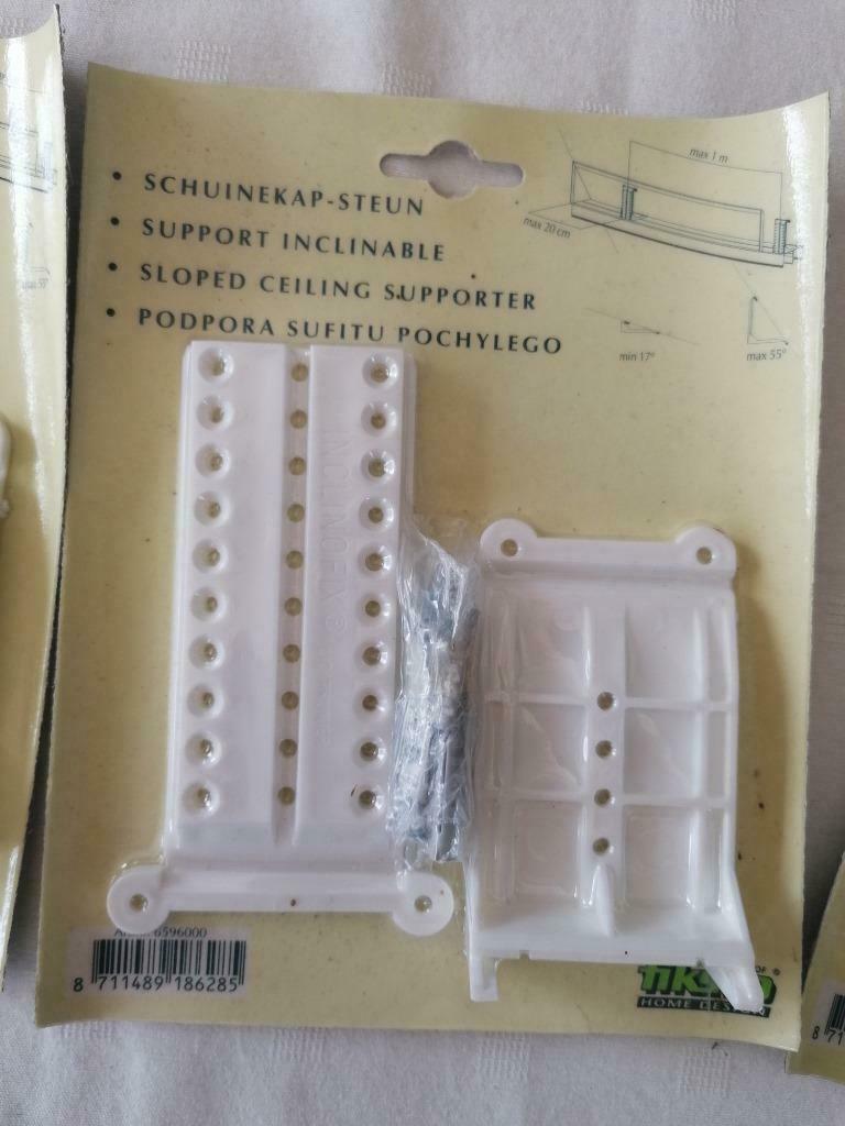 4 stuks schuinekap-steun voor inbouwkast tegen schuine wand, Enlèvement ou Envoi, Comme neuf