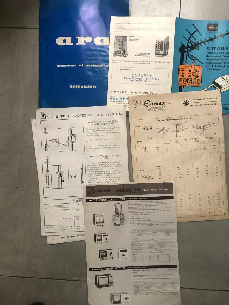 Antennes, lot de documents anciens, Envoi