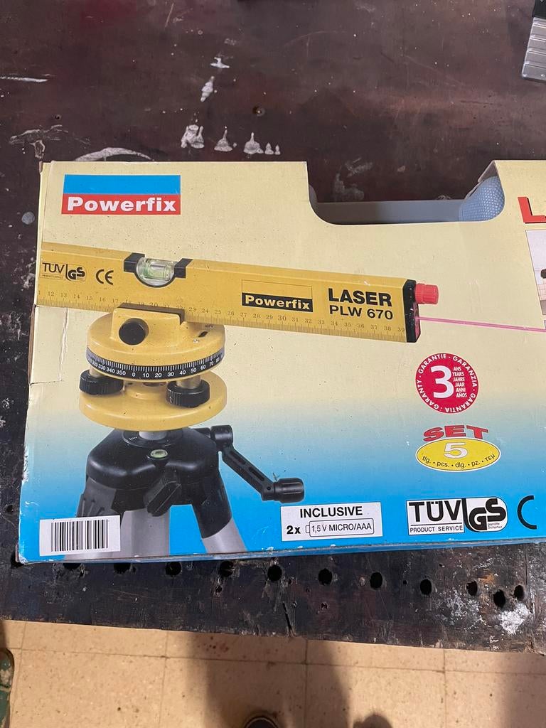 Waterpas laser, Doe-het-zelf en Bouw, Gereedschap | Overige machines, Ophalen, Zo goed als nieuw