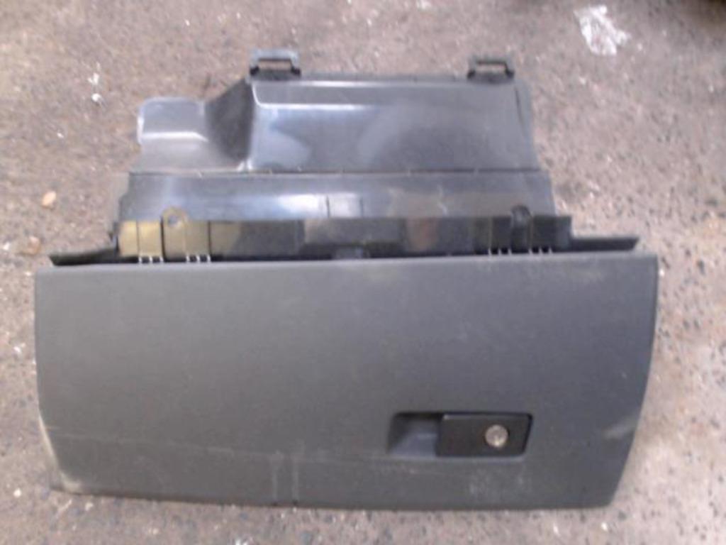 Boite à gants Volvo V70 2 break 2013 LP/14857, Enlèvement, Utilisé, Volvo
