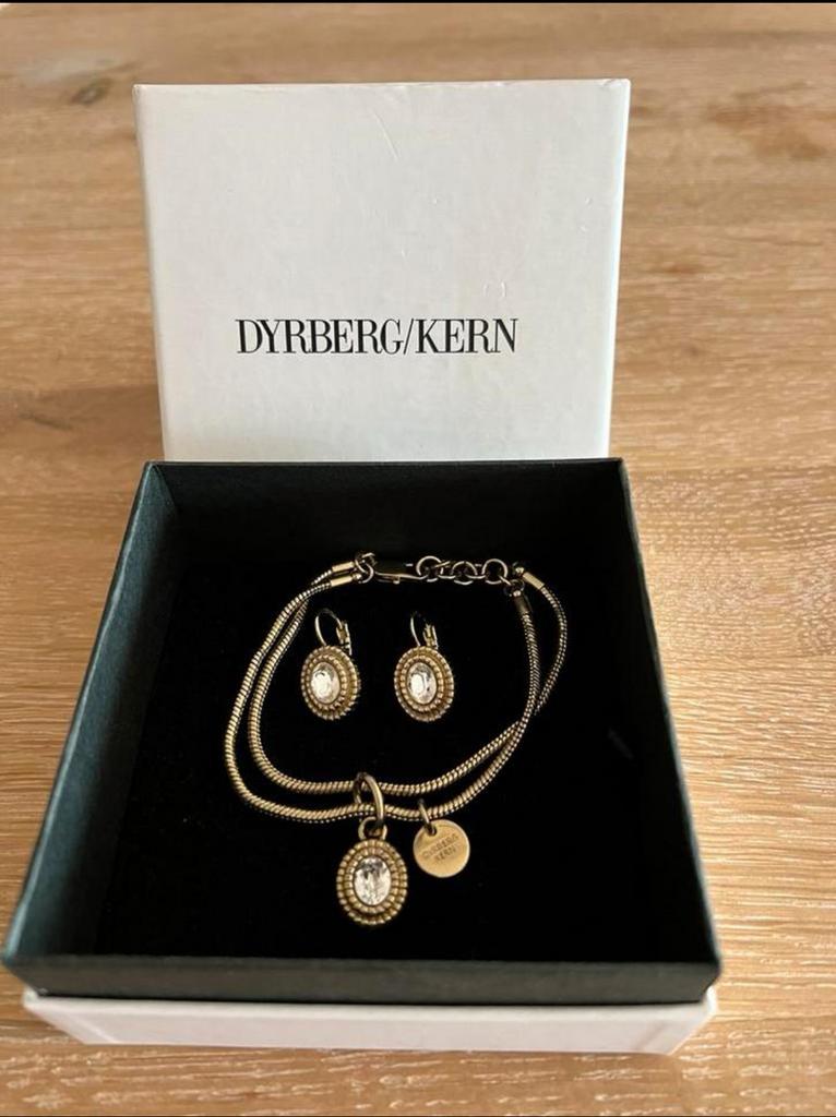 Armband en oorbellen Dyrberg/Kern, Enlèvement ou Envoi