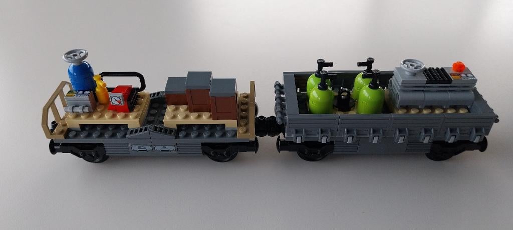 Lego trein: 2 wagons voor het vervoer van palletten (Nieuw!), Ophalen of Verzenden, Nieuw, Complete set, Lego