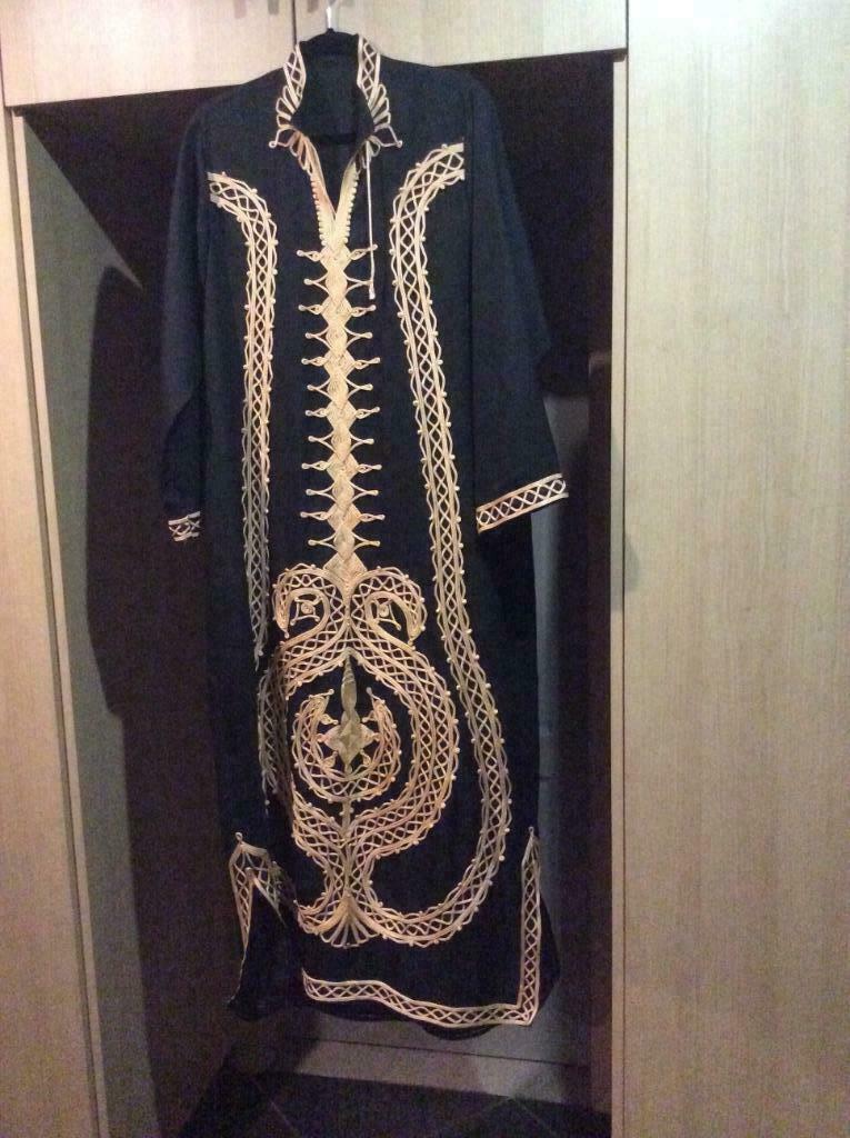 Kaftan zwart met beige broderie nieuw, Ophalen, Overige typen, Zwart, Maat 42/44 (L)