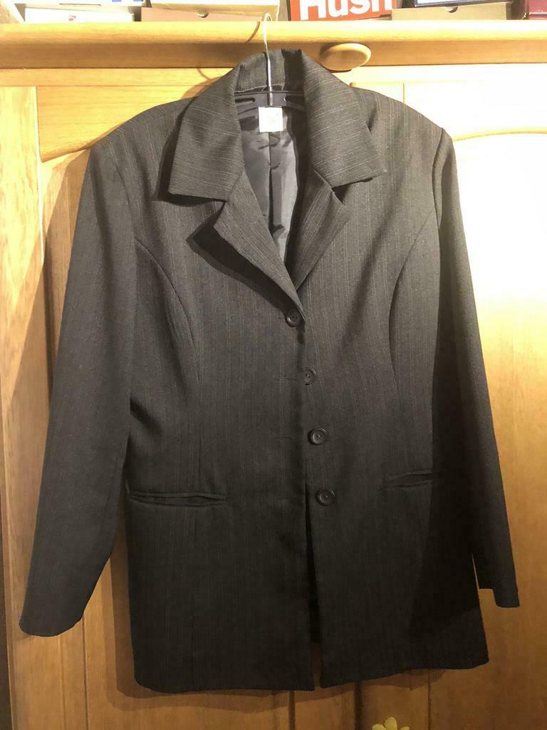 Dames zwart blazer, Ophalen, Zo goed als nieuw, Maat 42/44 (L), Zwart