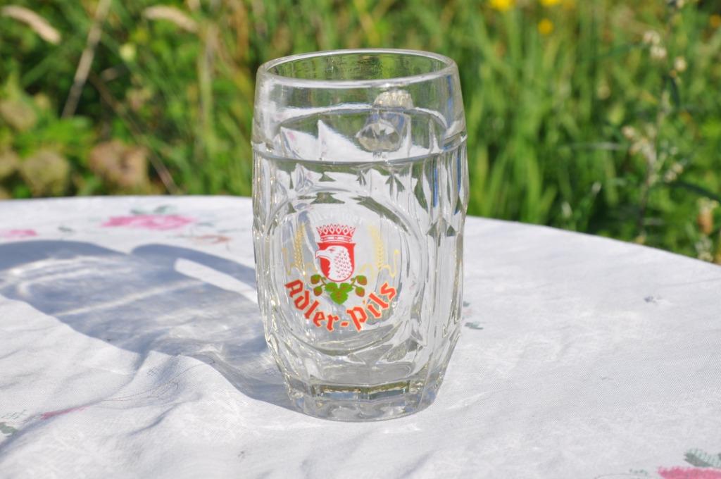 chope en verre metziger adler pils, Collections, Enlèvement ou Envoi, Comme neuf, Chope(s), Autres marques