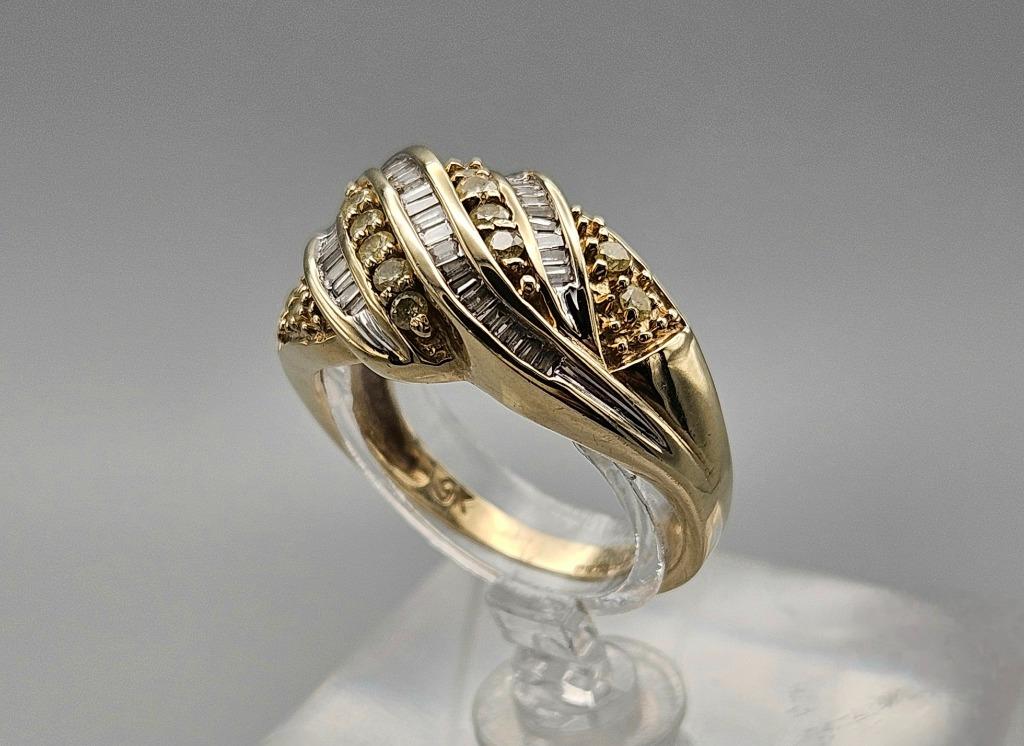 Bague vintage en or avec diamants. Environ 0,35 ct. 2024/485, Enlèvement ou Envoi, Autres couleurs, Comme neuf, Or