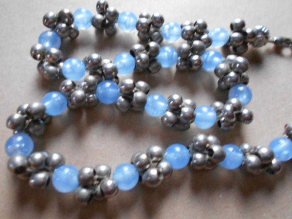3 € piece, collier, ceinture, broche, boucles, au choix, Comme neuf, Synthétique, Avec strass, Bleu