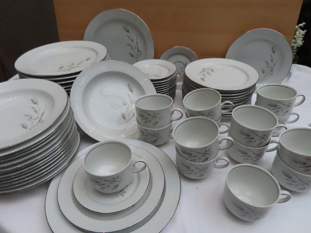 Vaisselle Bavaria WINTERLING MARKTLEUTHEN (72 PIÈCES), Service complet, Enlèvement ou Envoi, Comme neuf, Autres styles