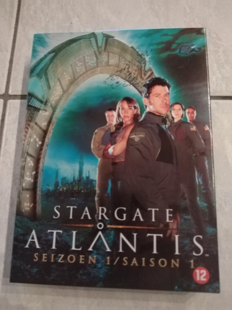 DVD box stargate atlantis seizoen 1, Alle leeftijden, Ophalen of Verzenden, Gebruikt, Science Fiction