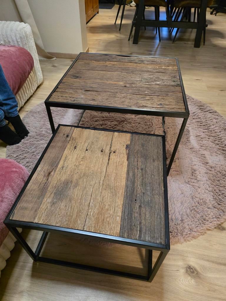 table de salon bois véritable, Enlèvement