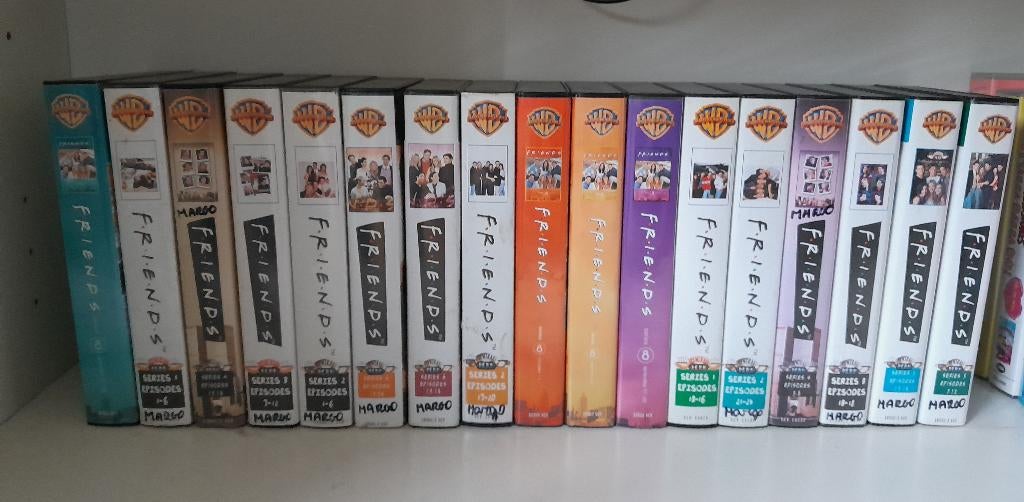 17 videobanden van Friends, Ophalen, Gebruikt, Videoband