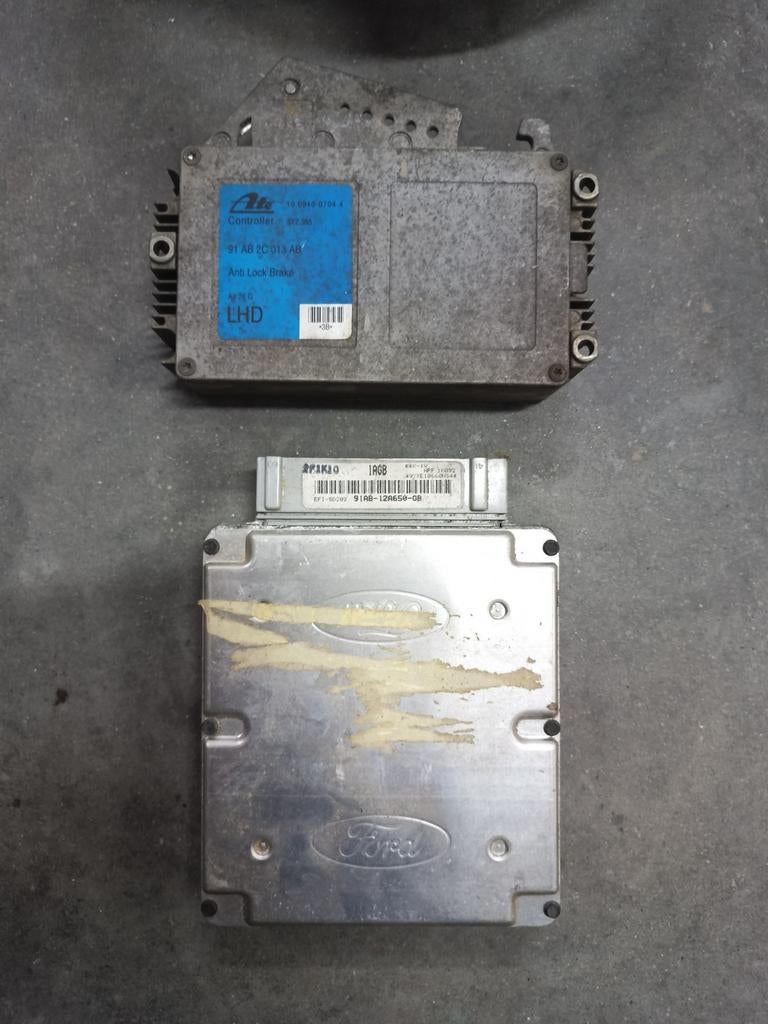 Onderdelen escort rs 2000, Enlèvement, Utilisé