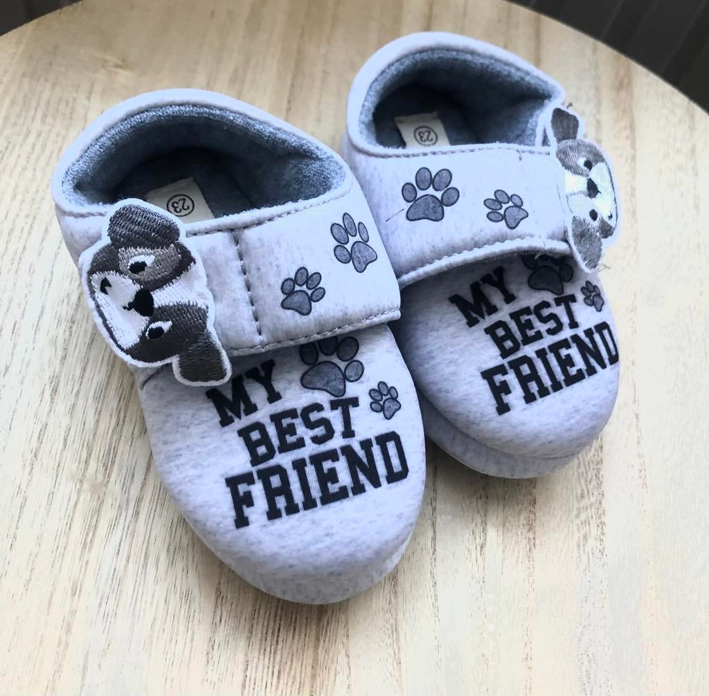 Kinder pantoffels, Schoenen, Nieuw, Ophalen of Verzenden, Jongen