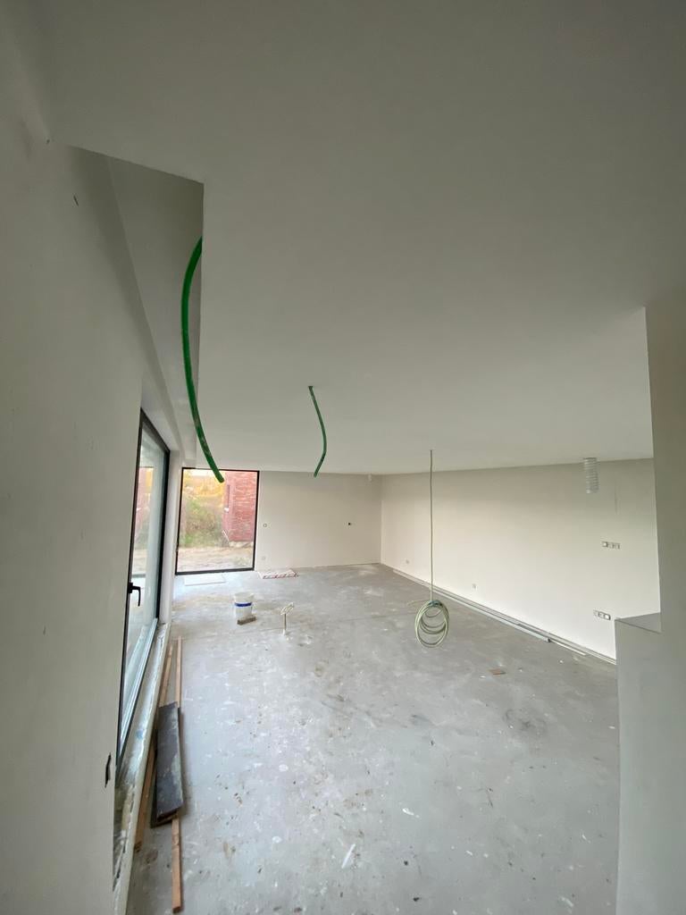 Plafonnage32 466 16 08 28