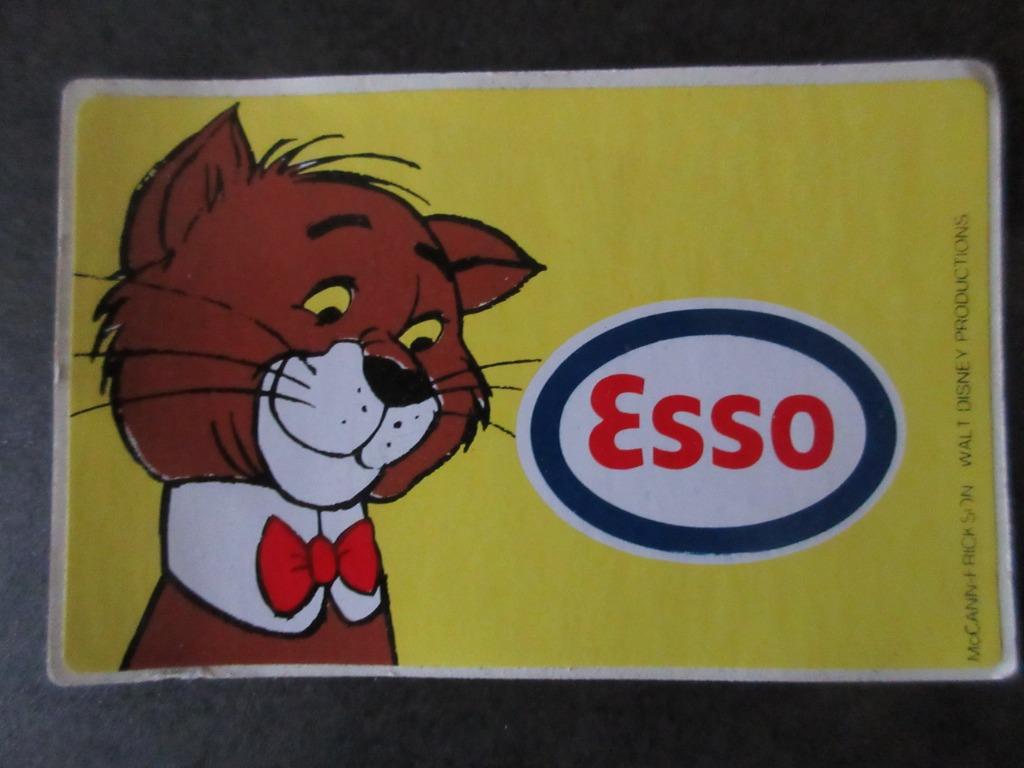 Sticker Esso uit de sixties - vintage, Verzamelen, Ophalen of Verzenden, Zo goed als nieuw, Film, Tv of Omroep