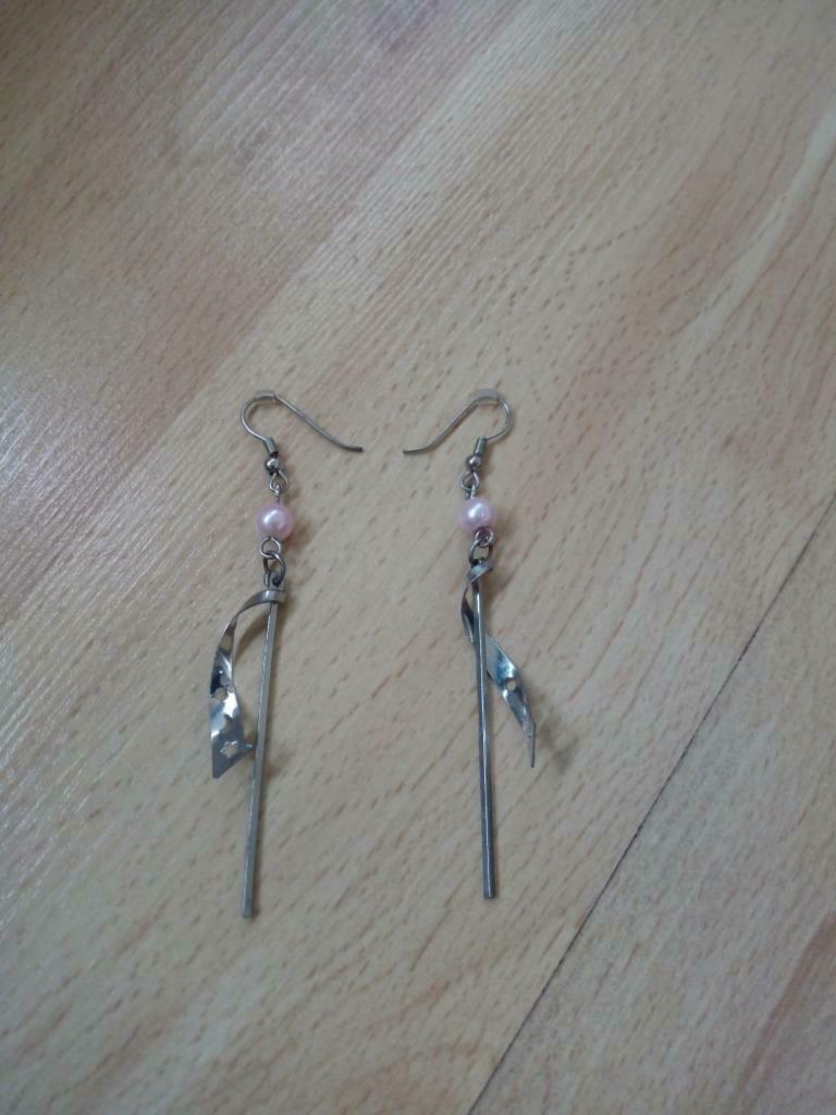 Oorbellen, Bijoux, Sacs & Beauté, Boucles d'oreilles, Enlèvement ou Envoi, Gris, Pendantes