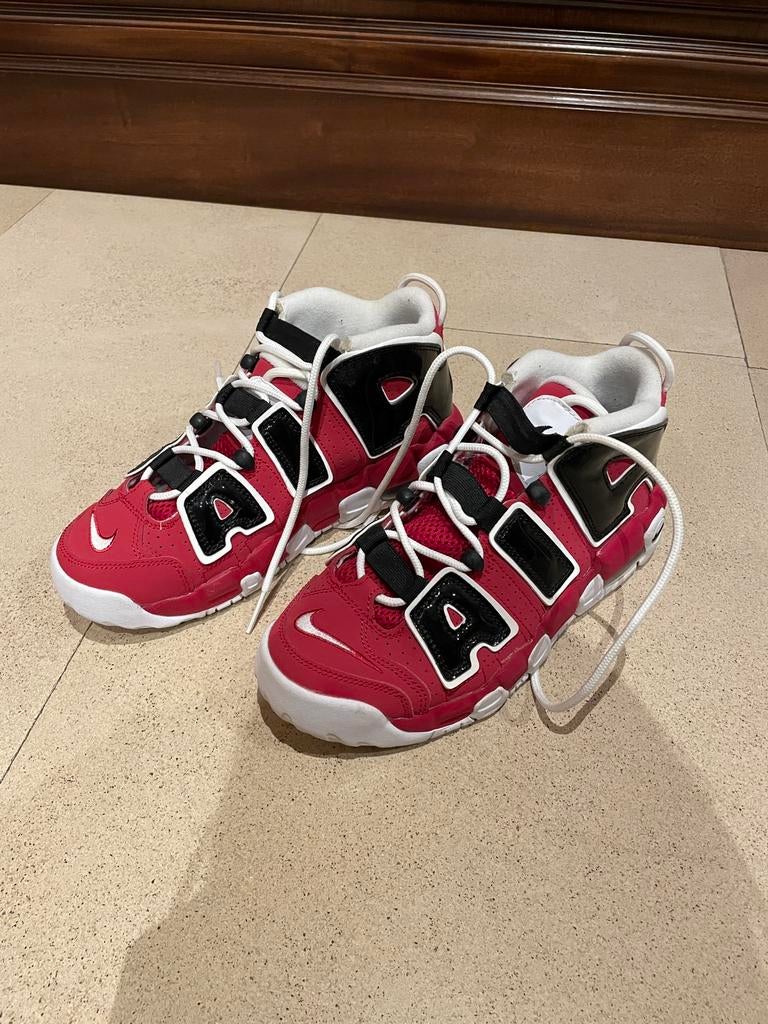 Nike Air More Uptempo Bulls Hoops Pack maat39, Kleding | Heren, Schoenen, Overige kleuren, Ophalen of Verzenden, Zo goed als nieuw