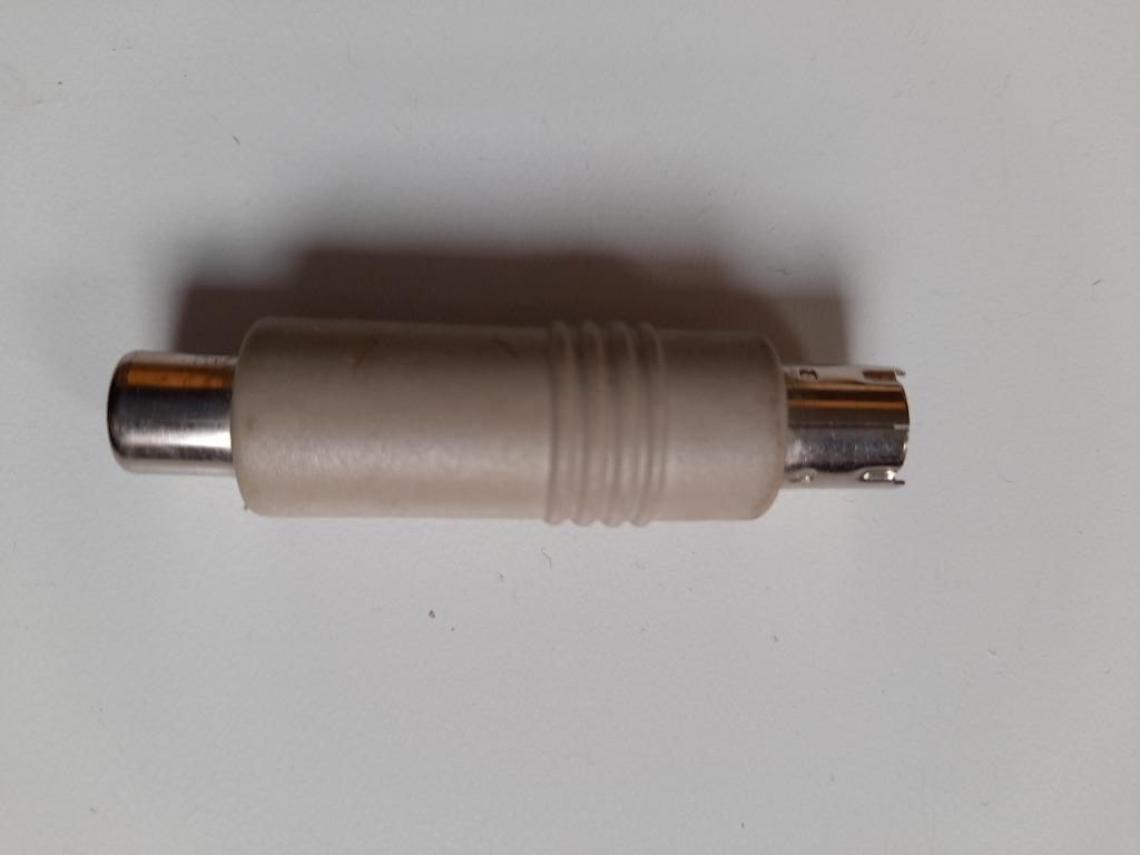 Adaptateur RCA femelle vers S-video, Enlèvement ou Envoi, Comme neuf, Moins de 2 mètres, Câble de composant