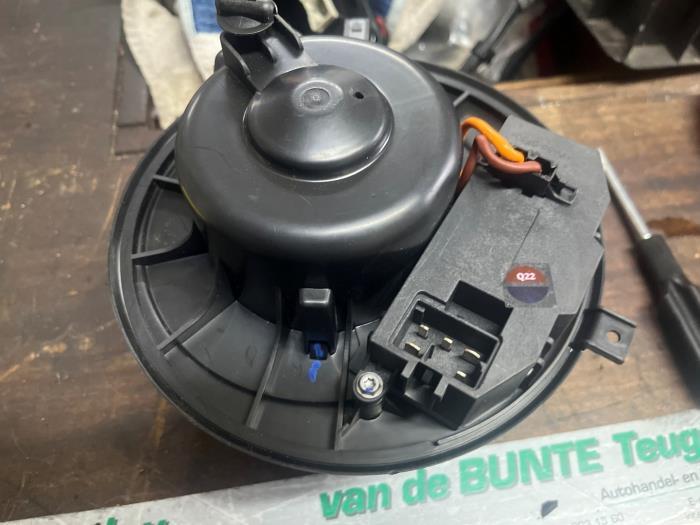 Kachel Ventilatiemotor van een Volkswagen Golf, Gebruikt, -, Volkswagen, -