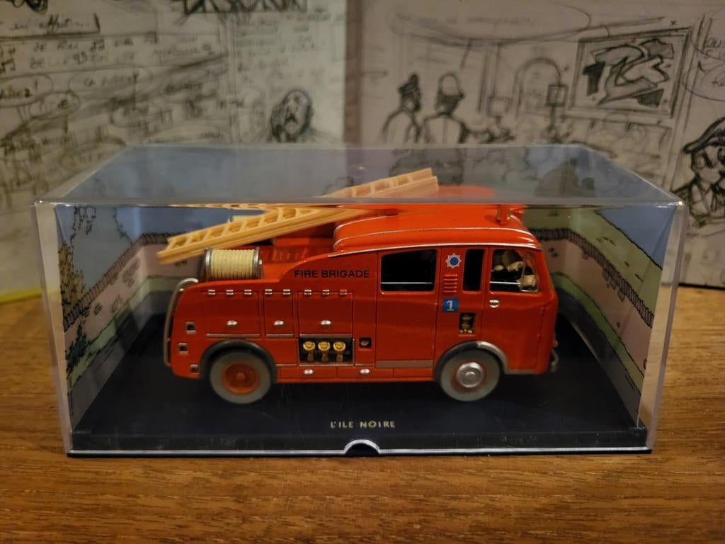 Kuifje Auto 1/43 Le Camion des Pompiers de L'Ile Noire, Ophalen of Verzenden, Kuifje, Zo goed als nieuw