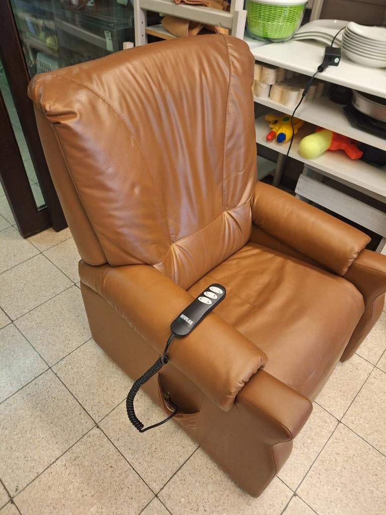 Electrische relaxzetel, Ophalen