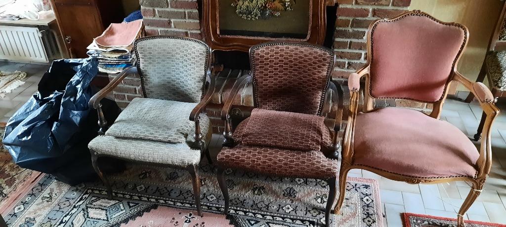 Stoelenset in mooie stijl. Klassieke.fauteuil. Tapijtenset., Huis en Inrichting, Stoelen, Gebruikt, Vijf, Zes of meer stoelen