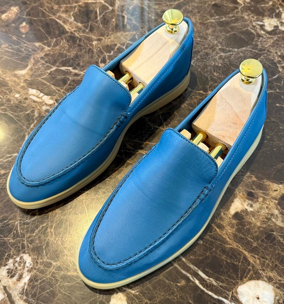 Loro Piana Summer Walk Azuurblauw Kalfsleer maat 38, Blauw, Instappers, Loro Piana, Ophalen of Verzenden