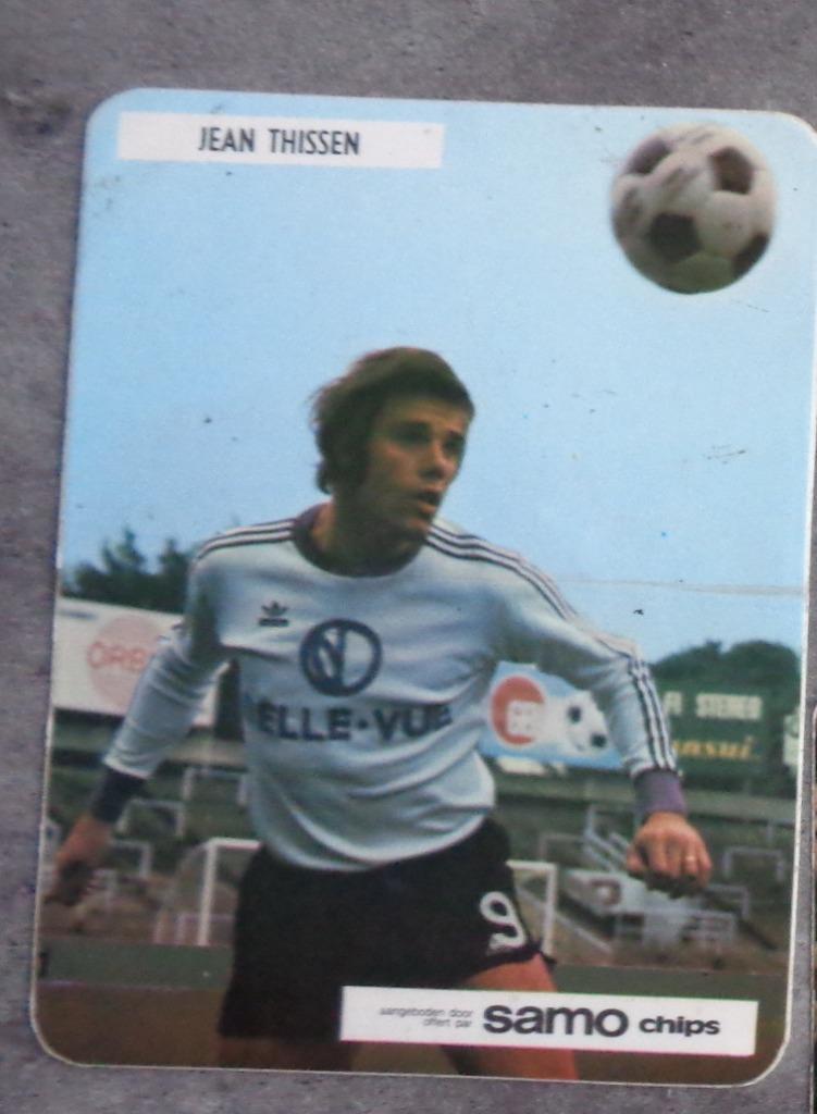 GRAND AUTOCOLLANT FOOTBALL SAMO CHIPS JEAN THISSEN DES ANNÉE, Envoi, Autocollant