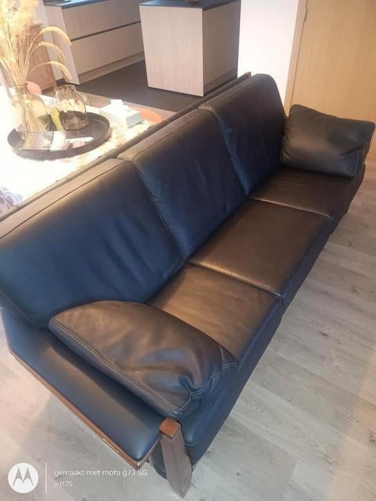 Zwart lederen 3 zit. Zeer goede staat en proper., Enlèvement, Utilisé