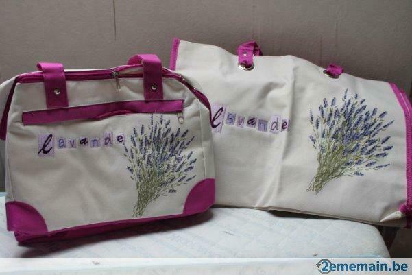 NEUF deux sacs assortis "lavande" en tissu, Neuf