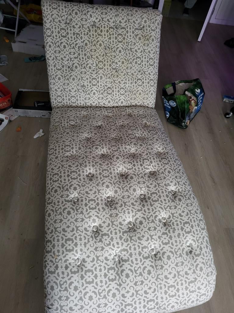 Gratis lounge zetel, Enlèvement